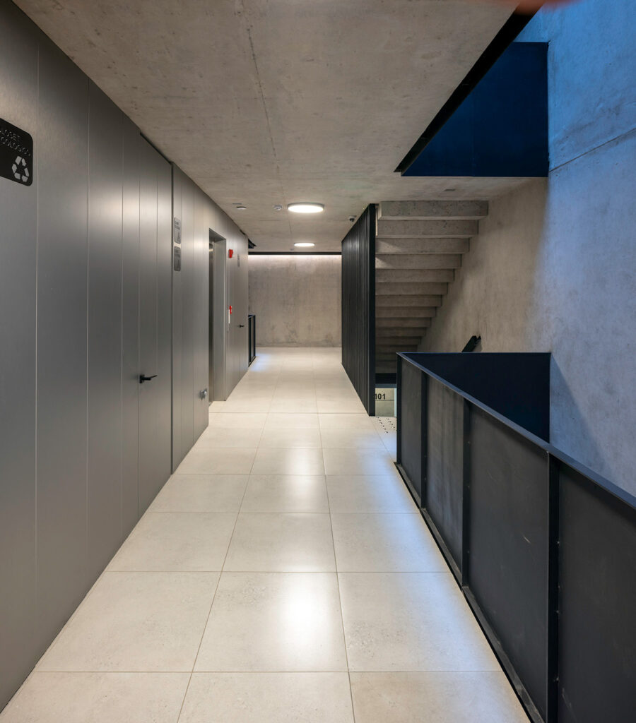 Edificio M2100 7