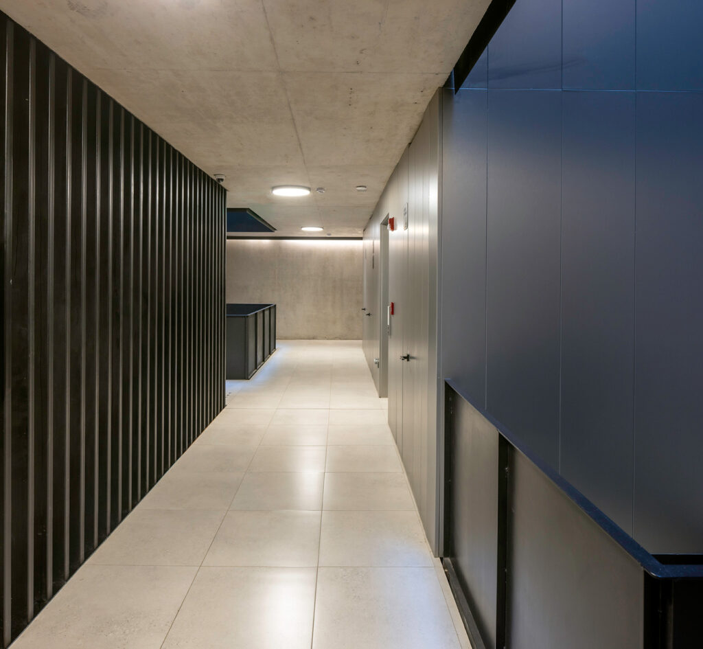 Edificio M2100 8